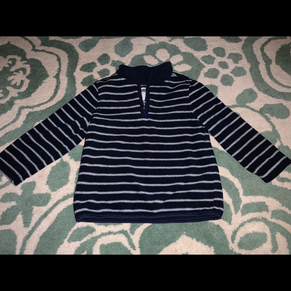 Old Navy fleece 1/2 zip sweatshirt - size 2T